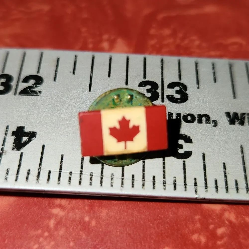 Canadian Flag Pin Vintage